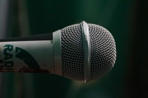benefits of radio advertising microphone